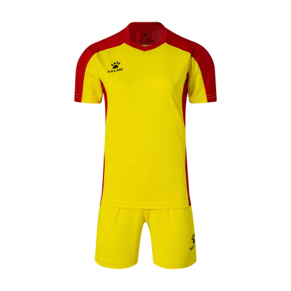 Kelme 4 Colors Women's Volleyball Short Sleeve Jersey Set