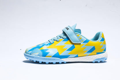 Kelme Stella 1.0.1 Kids TF Soccer Shoes